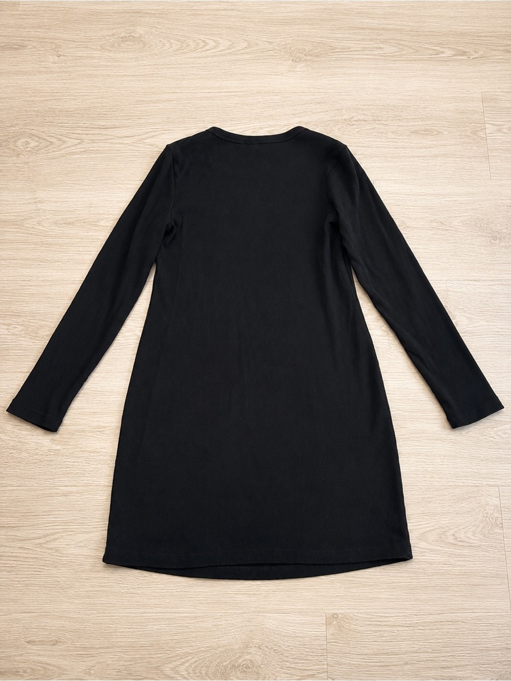 Universal Thread Long-Sleeve Dress - Picture 3 of 13